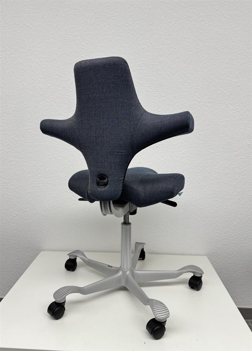 HAG Capisco 8106 Remix 753 Bürodrehstuhl Ausstellungsstück