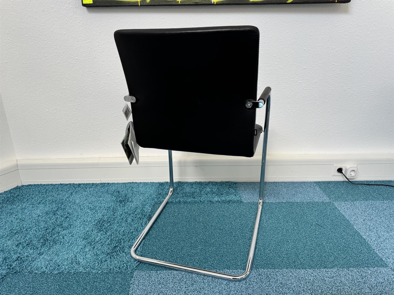 THONET S 55 PF Evo Freischwinger Stuhl Ausstellungsstück