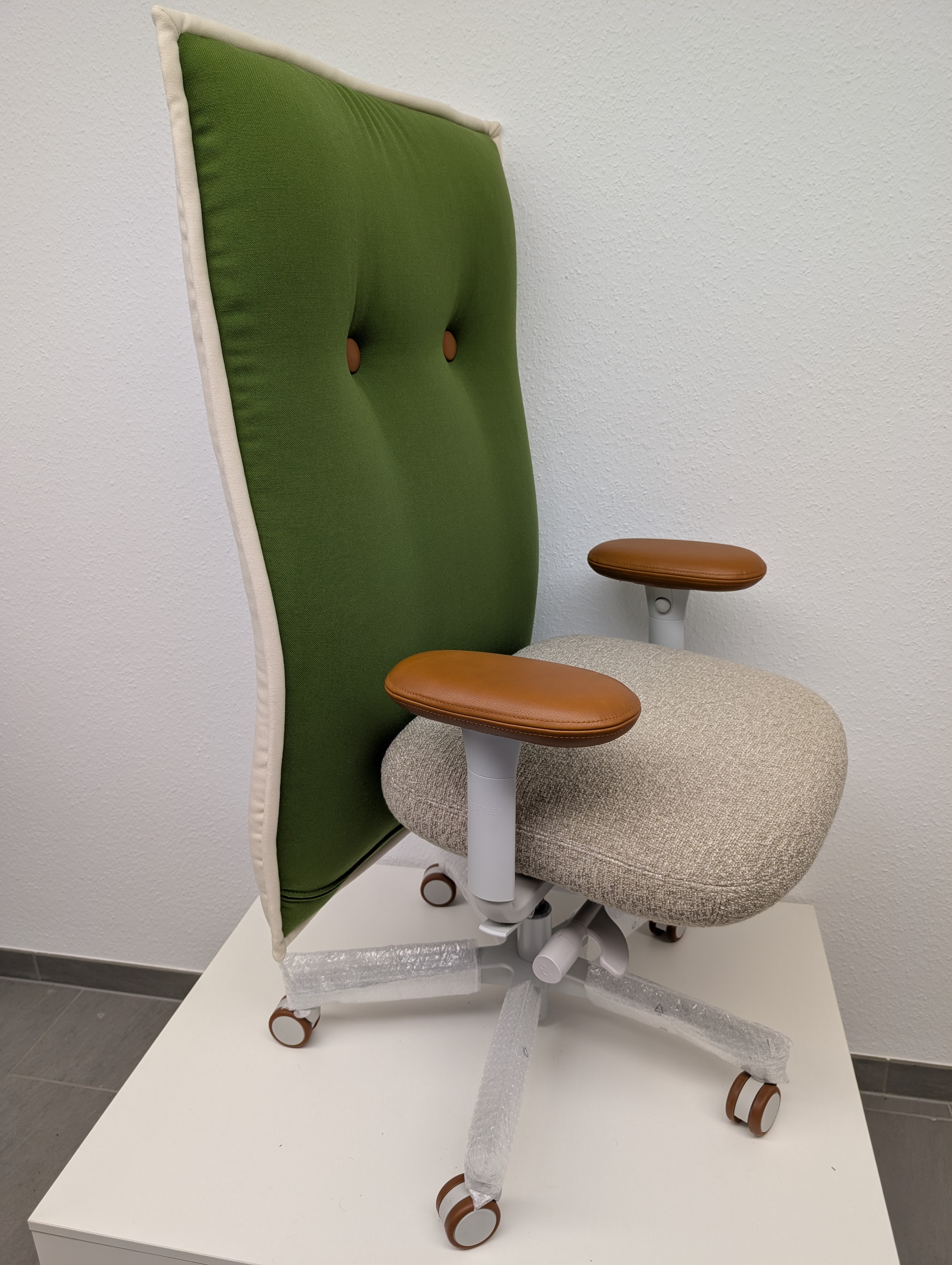 Löffler Brasilian Chair hohe Rückenlehne KN 9959
