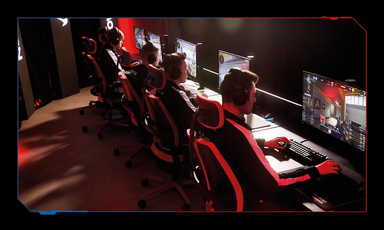 NowyStyl XiliumG Gaming Drehstuhl Duo-Back Blue Edition Sofort Lieferbar
