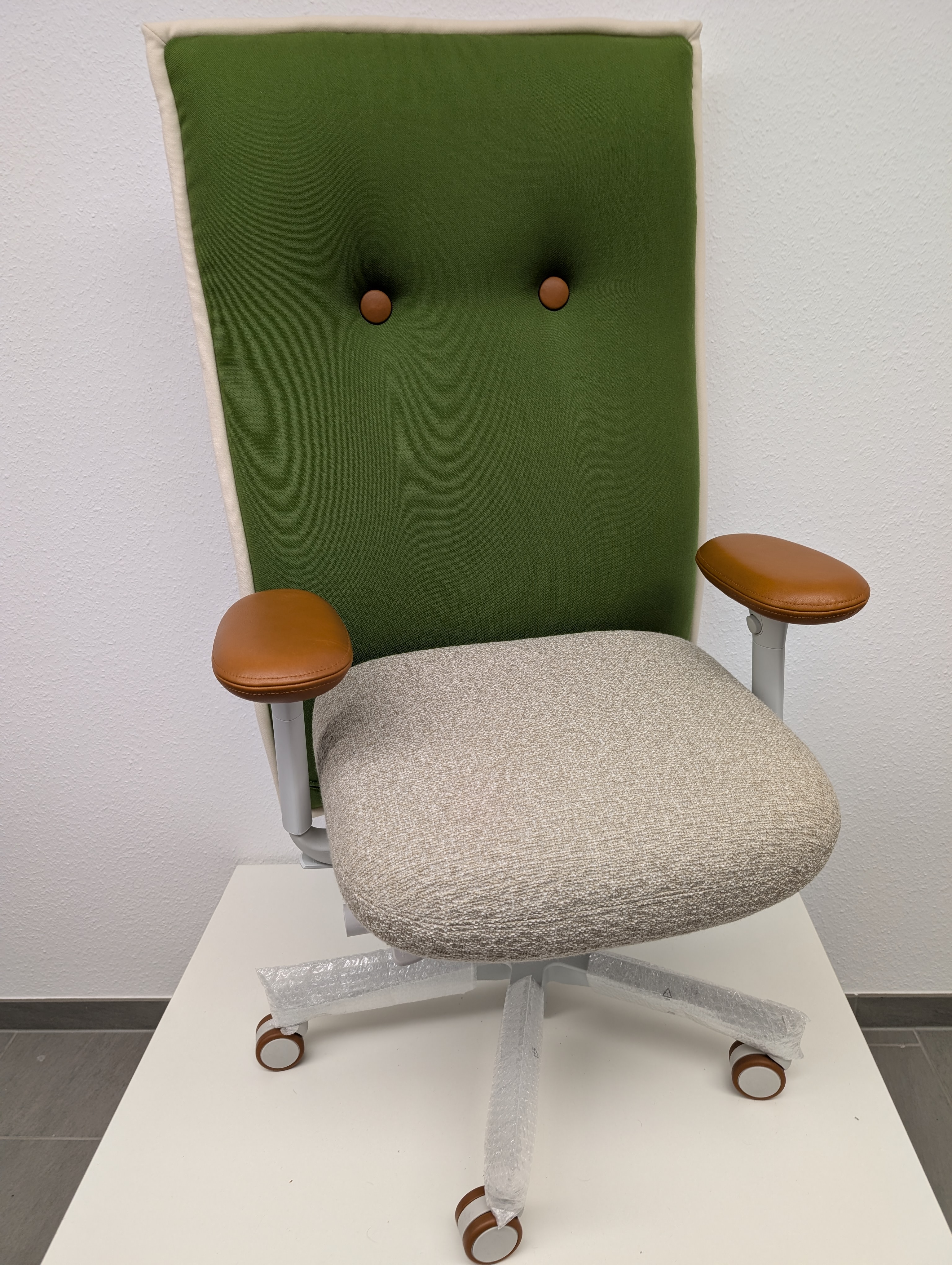 Löffler Brasilian Chair hohe Rückenlehne KN 9959